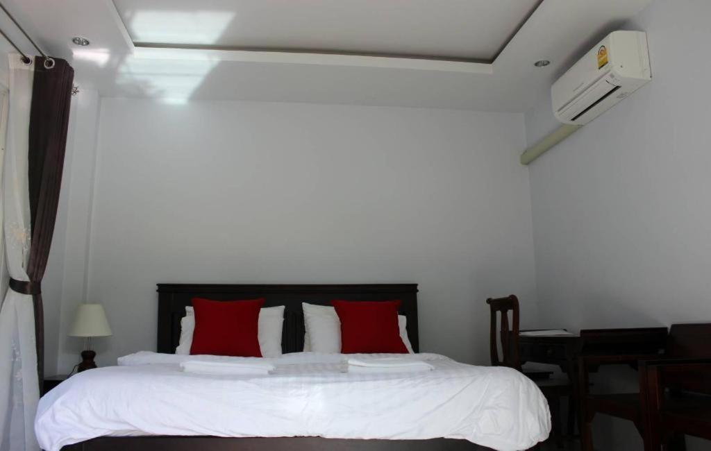 Rommai Rimnaam Resort Ranong Exterior photo